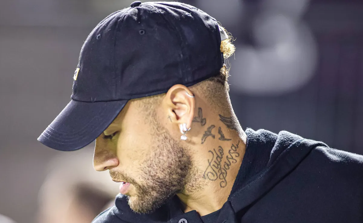 Neymar será cortado da Copa do Mundo? Lesão gera debate na CBF e possibilidade existe