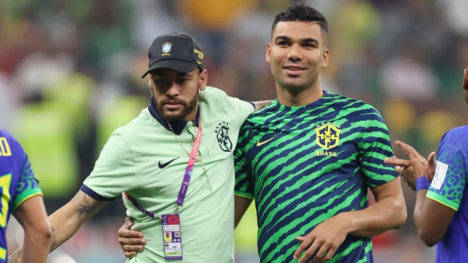 Casemiro e Neymar. Foto: Richard Heathcote/Getty Images