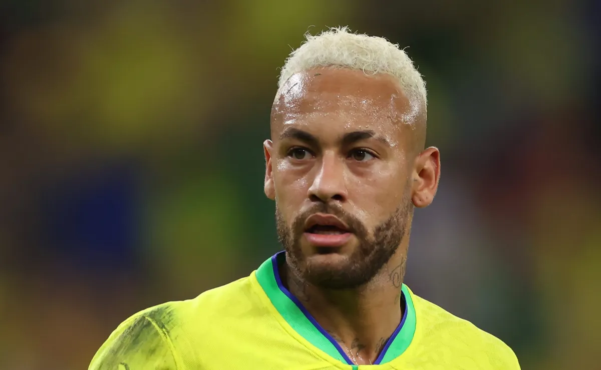 CBF monta plano para recuperar Neymar e Seleção espera ter retorno do craque contra o Haiti