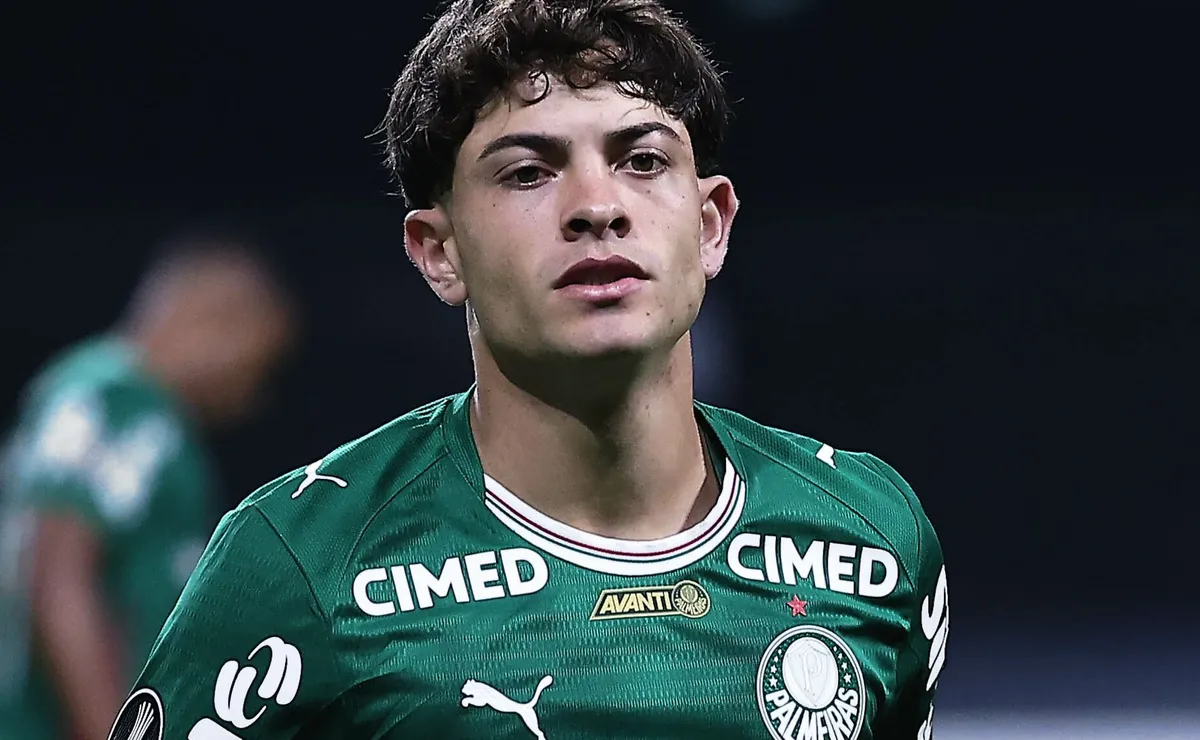 Giay deixa recado e projeta Palmeiras x Junior Barranquilla na Libertadores