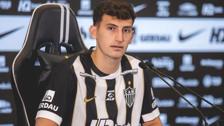 Tomás Pérez durante apresentação no Galo, fevereiro de 2026 - Foto: Pedro Souza / Atlético
