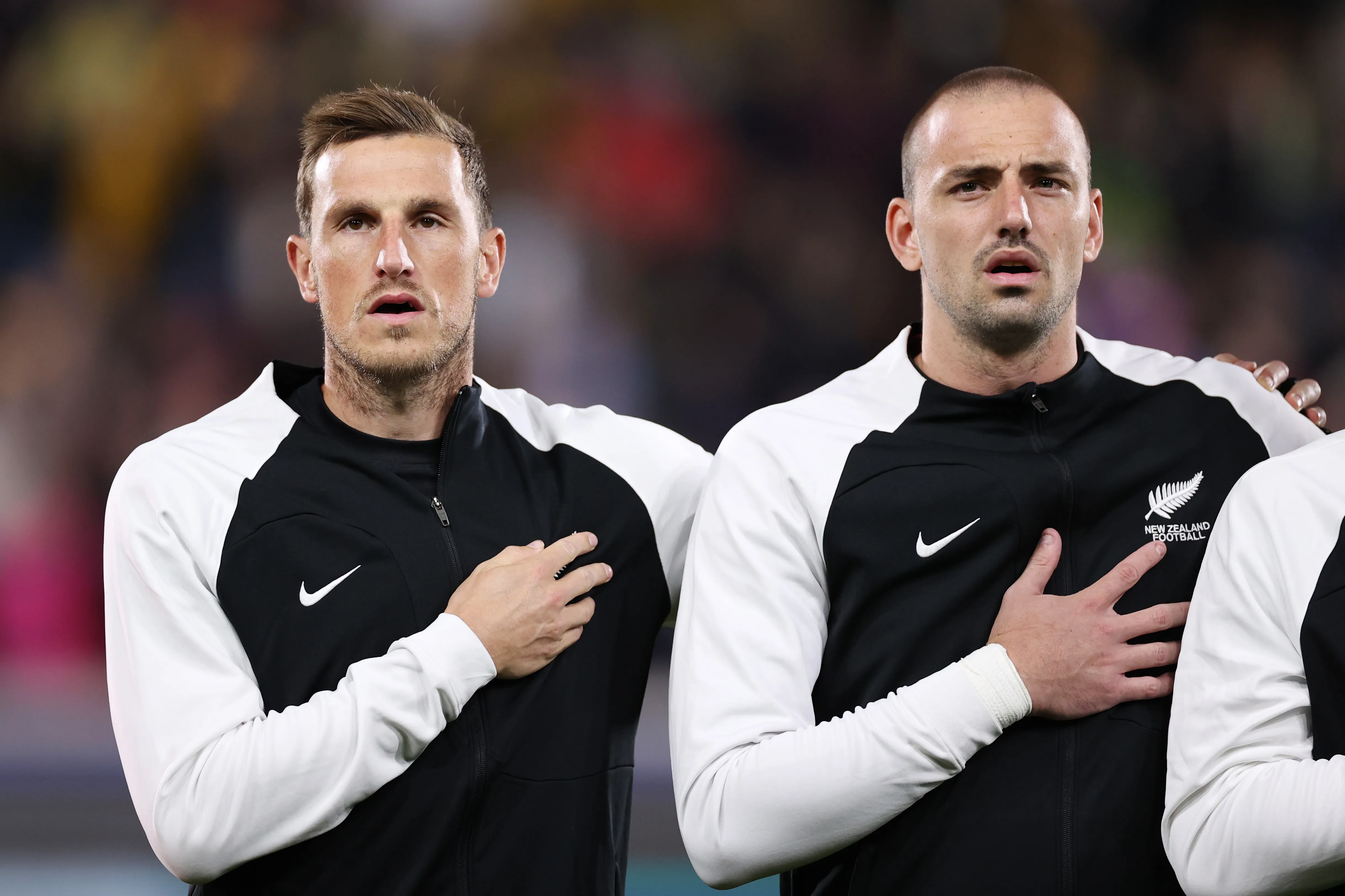 Woud ao lado de Chris Wood, principal referência da Nova Zelândia. Foto: Ryan Pierse/Getty Images.
