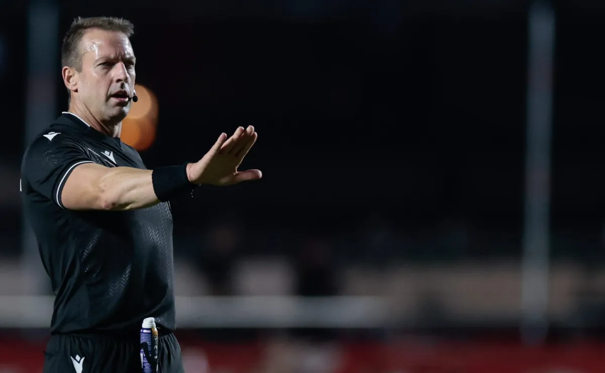 CBF define arbitragem de Grêmio x Corinthians antes da pausa para a Copa do Mundo