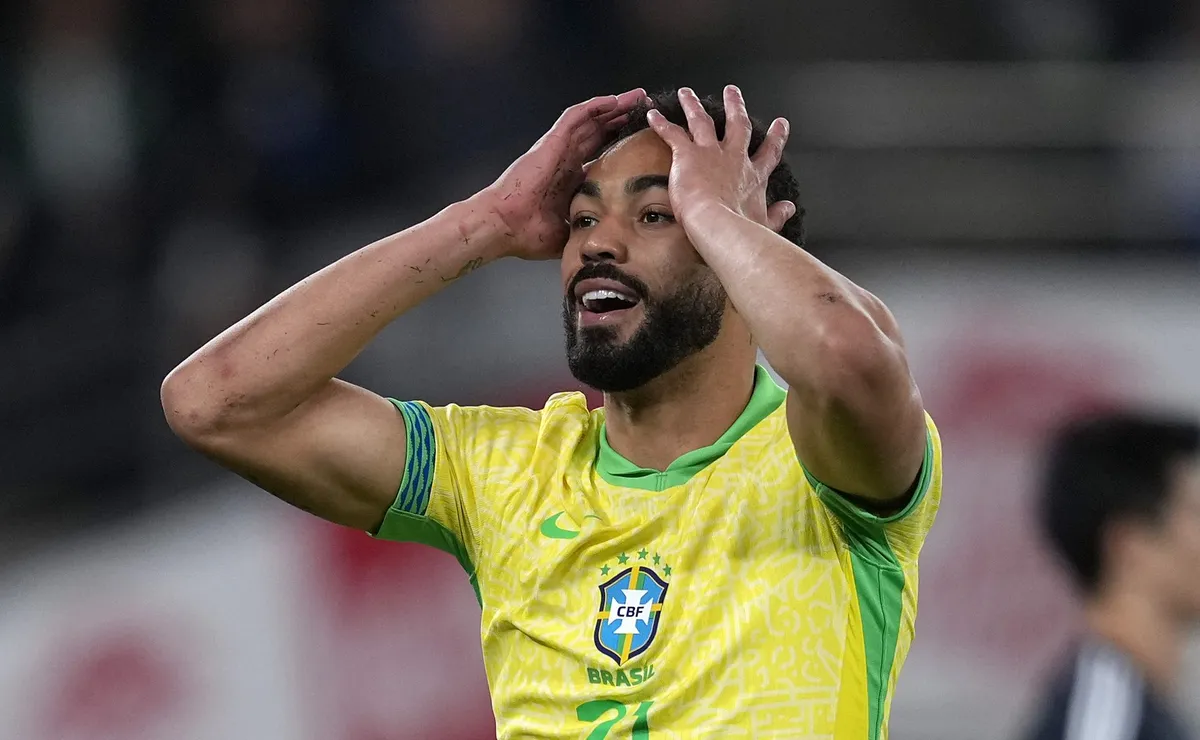 Matheus Cunha responde sobre polêmicas de numeração na Seleção Brasileira