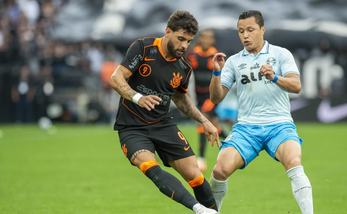 Grêmio x Corinthians: onde assistir ao vivo, horário e escalações do jogo deste sábado