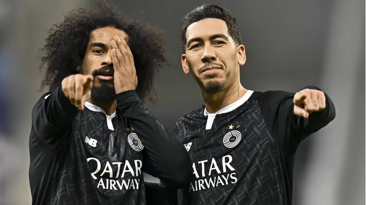 Roberto Firmino, do Al-Sadd, continua sendo o Plano A para o ataque do Corinthians na janela