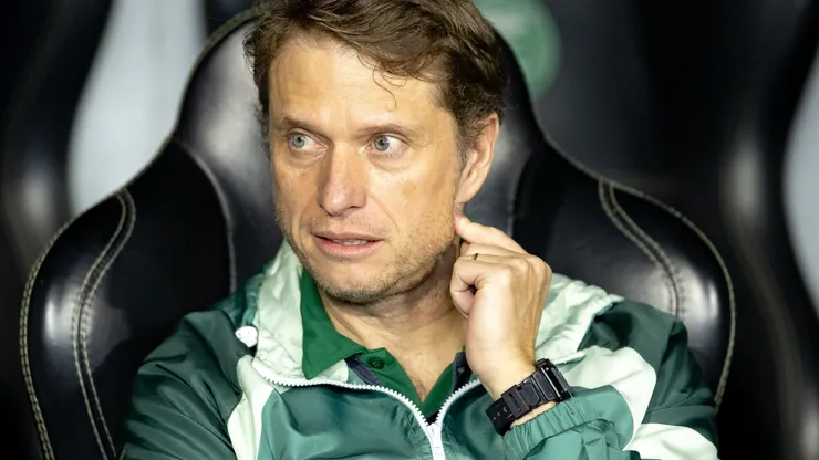 Treinador deu a sua opinião - Foto: Paulo De Tarso/AGIF.