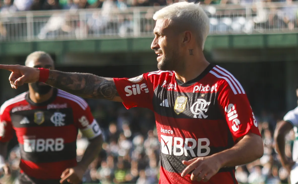 Flamengo x Coritiba: último duelo teve show de Arrascaeta, Gabigol e Gerson pelo Brasileirão 2023