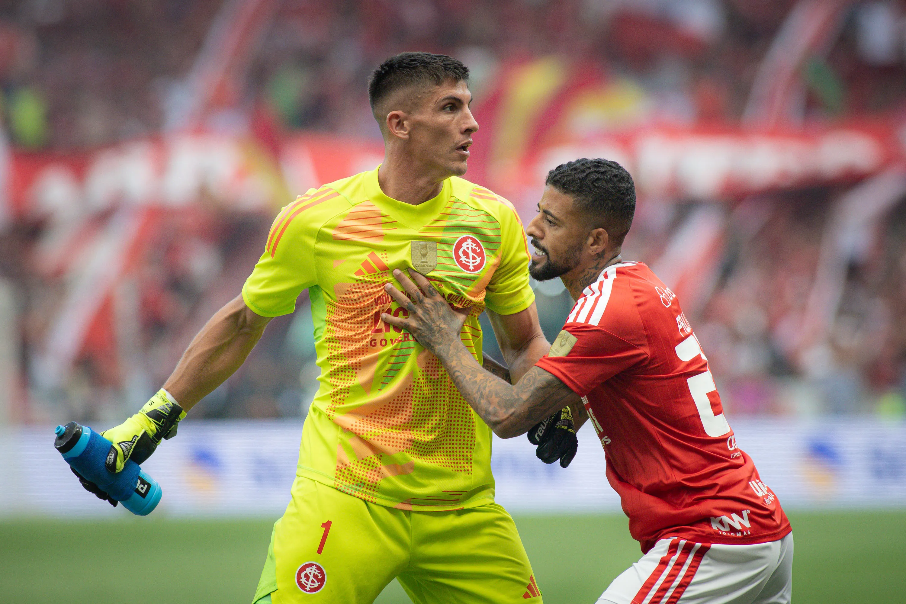 RS – PORTO ALEGRE – 08/03/2026 – GAUCHO 2026, INTERNACIONAL X GREMIO – Sergio Rochet jogador do Internacional durante partida contra o Gremio no estadio Beira-Rio pelo campeonato Gaucho 2026. Foto: Maxi Franzoi/AGIF