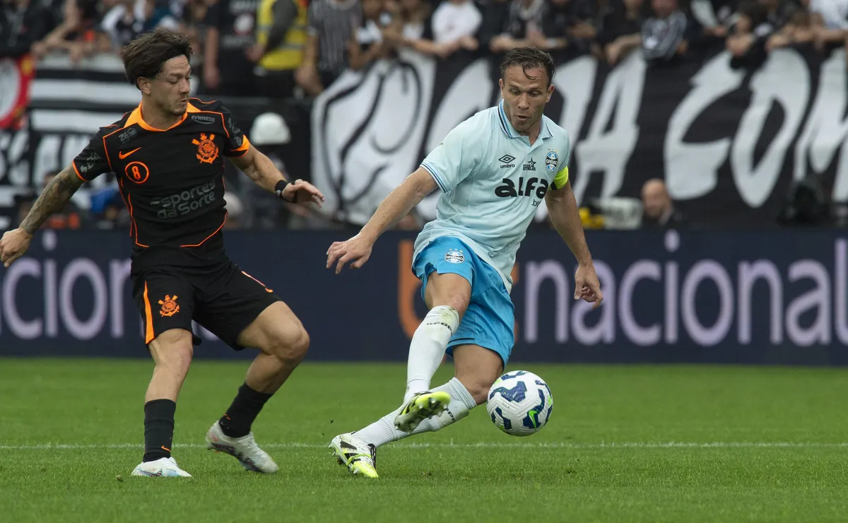 Grêmio x Corinthians: vidente crava quem vence em duelo pela 18ª rodada do Brasileirão
