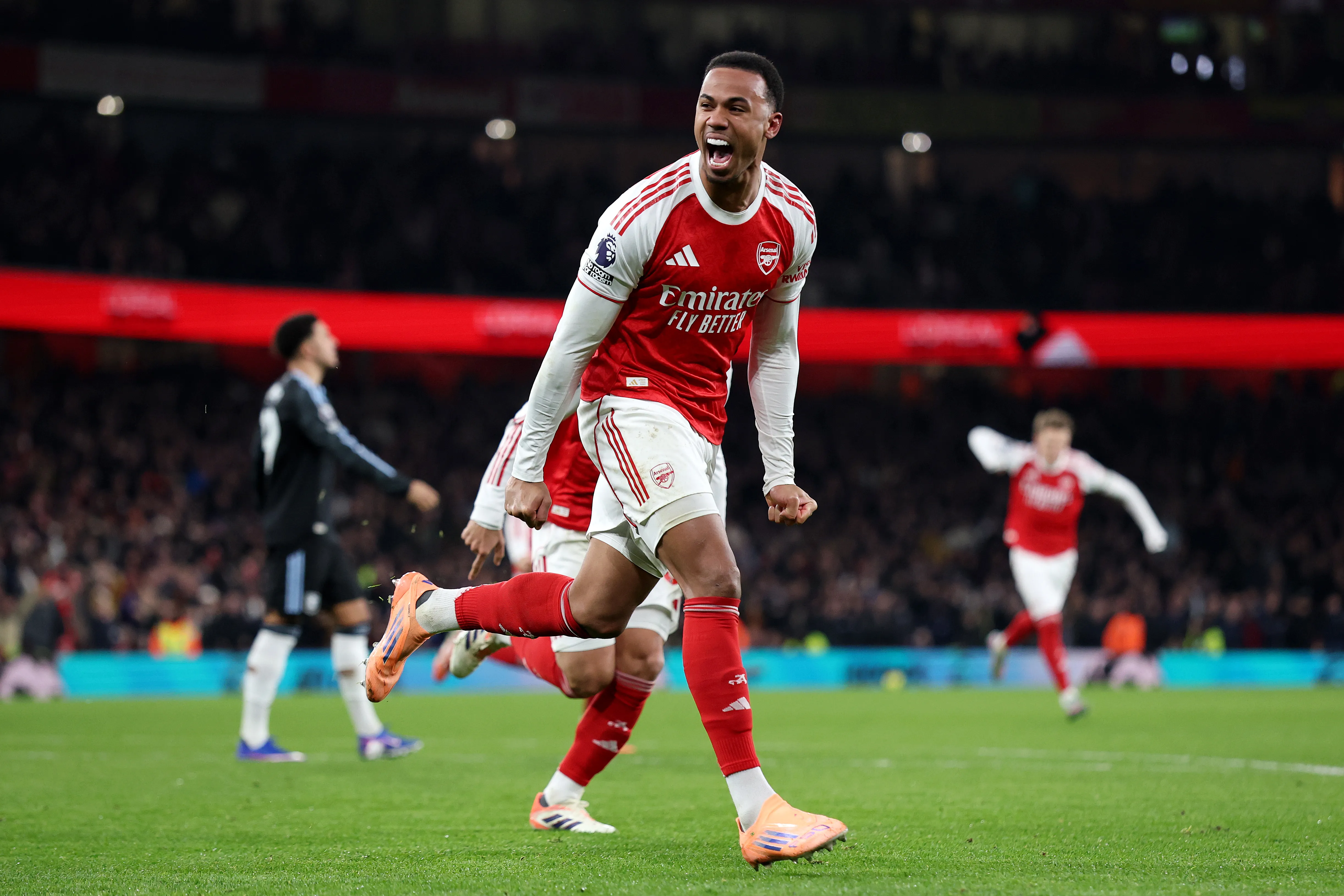 LONDON, ENGLAND – DECEMBER 30: Gabriel of Arsenal celebrates scoring his team’s first goal during the Premier League match between Arsenal and Aston Villa at Emirates Stadium on December 30, 2025 in London, England. (Photo by Justin Setterfield/Getty Images)