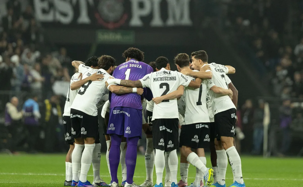 Corinthians define futuro de atletas em duelo decisivo contra o Grêmio