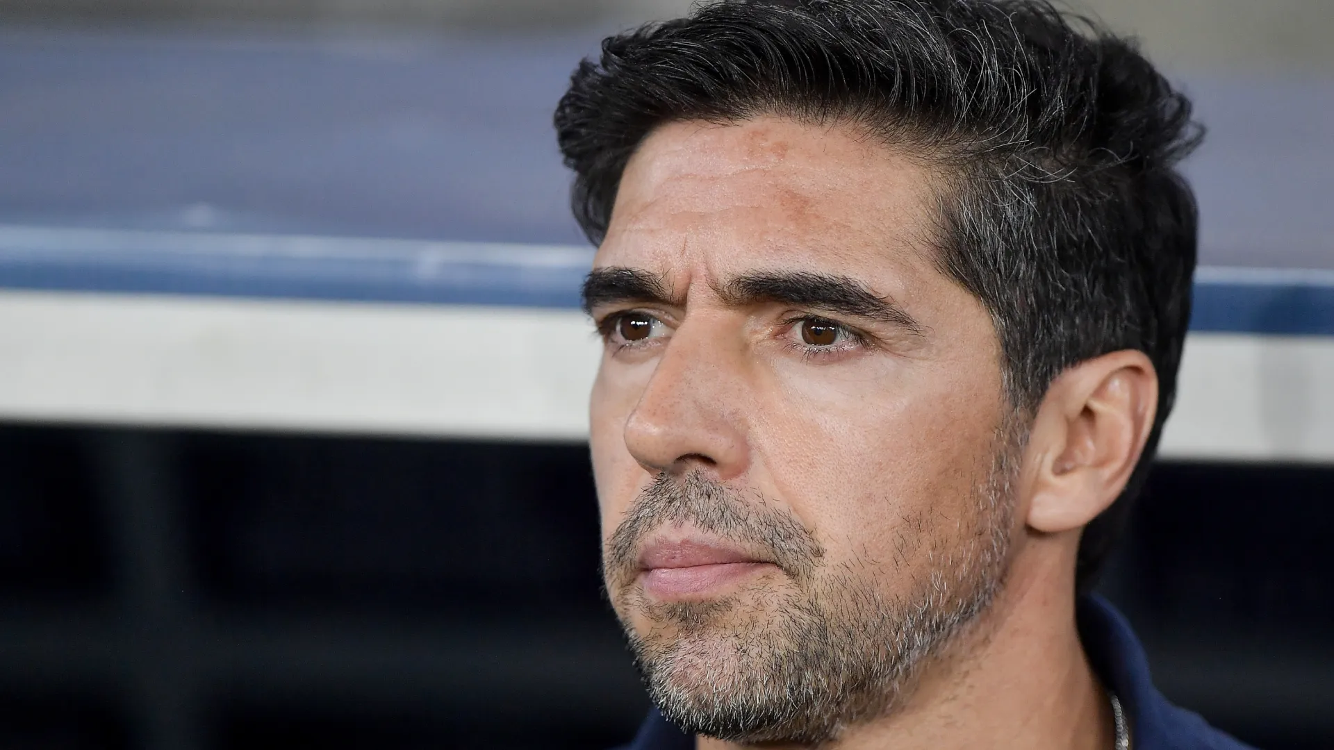 Abel terá que fazer mudanças no time titular – Foto: Thiago Ribeiro/AGIF