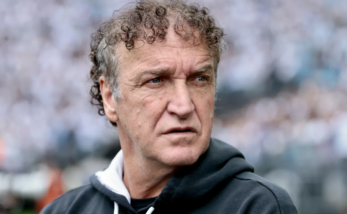 Escalação do Santos: Cuca mexe no time e Lucas Veríssimo volta contra o Vitória