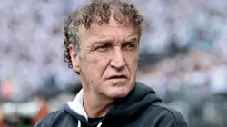 Cuca tem dúvidas no time titular do Santos - Foto: Marcello Zambrana/AGIF