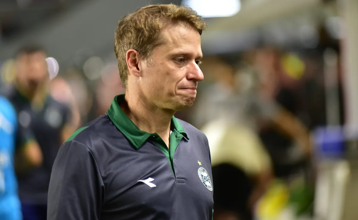 Flamengo encara Coritiba desfalcado buscando recuperação e vê cenário favorável para voltar a vencer no Brasileirão