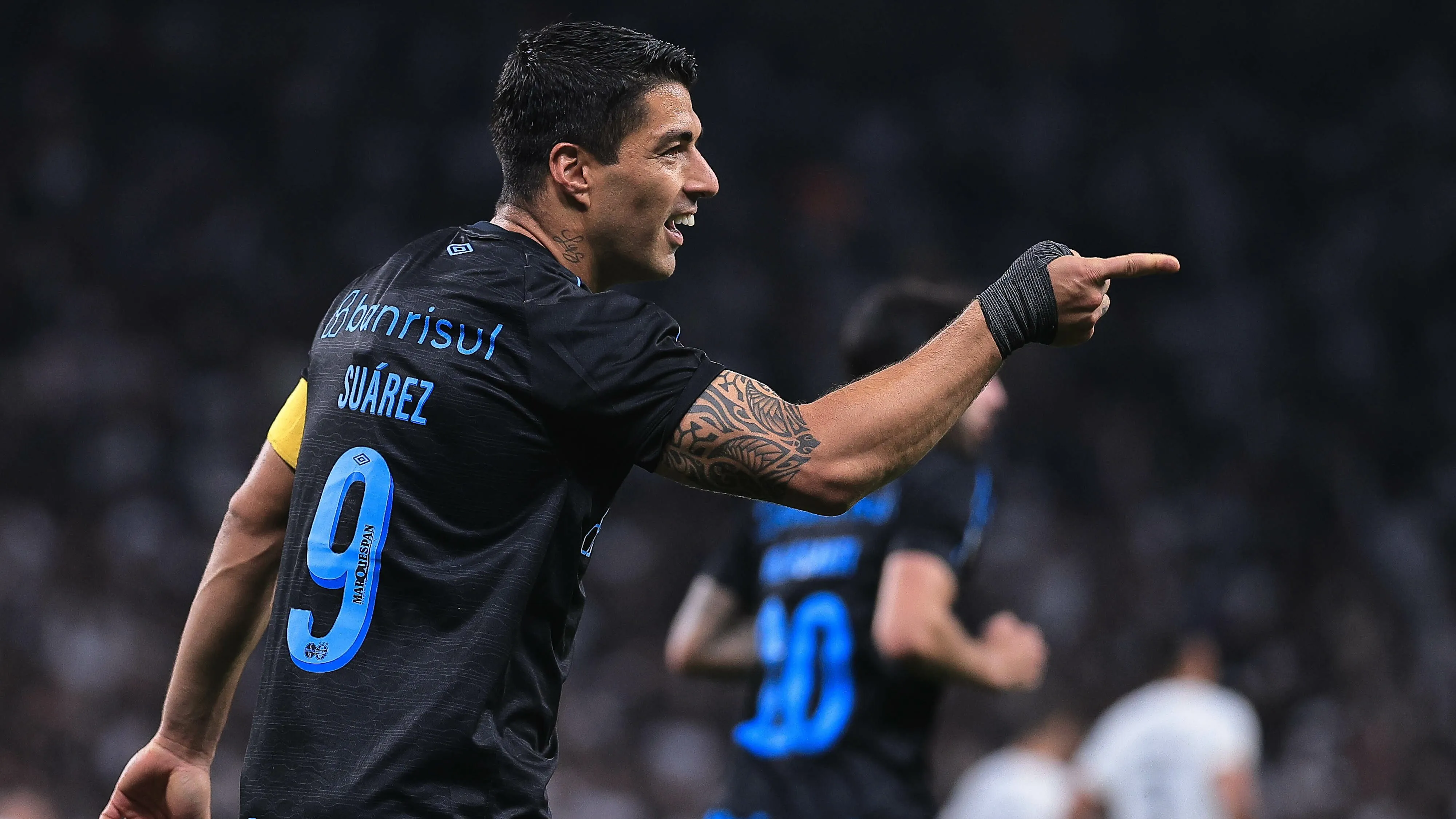 Suarez jogador do Gremio comemora seu gol durante partida contra o Corinthians no estadio Arena Corinthians pelo campeonato Brasileiro A 2023. Foto: Ettore Chiereguini/AGIF