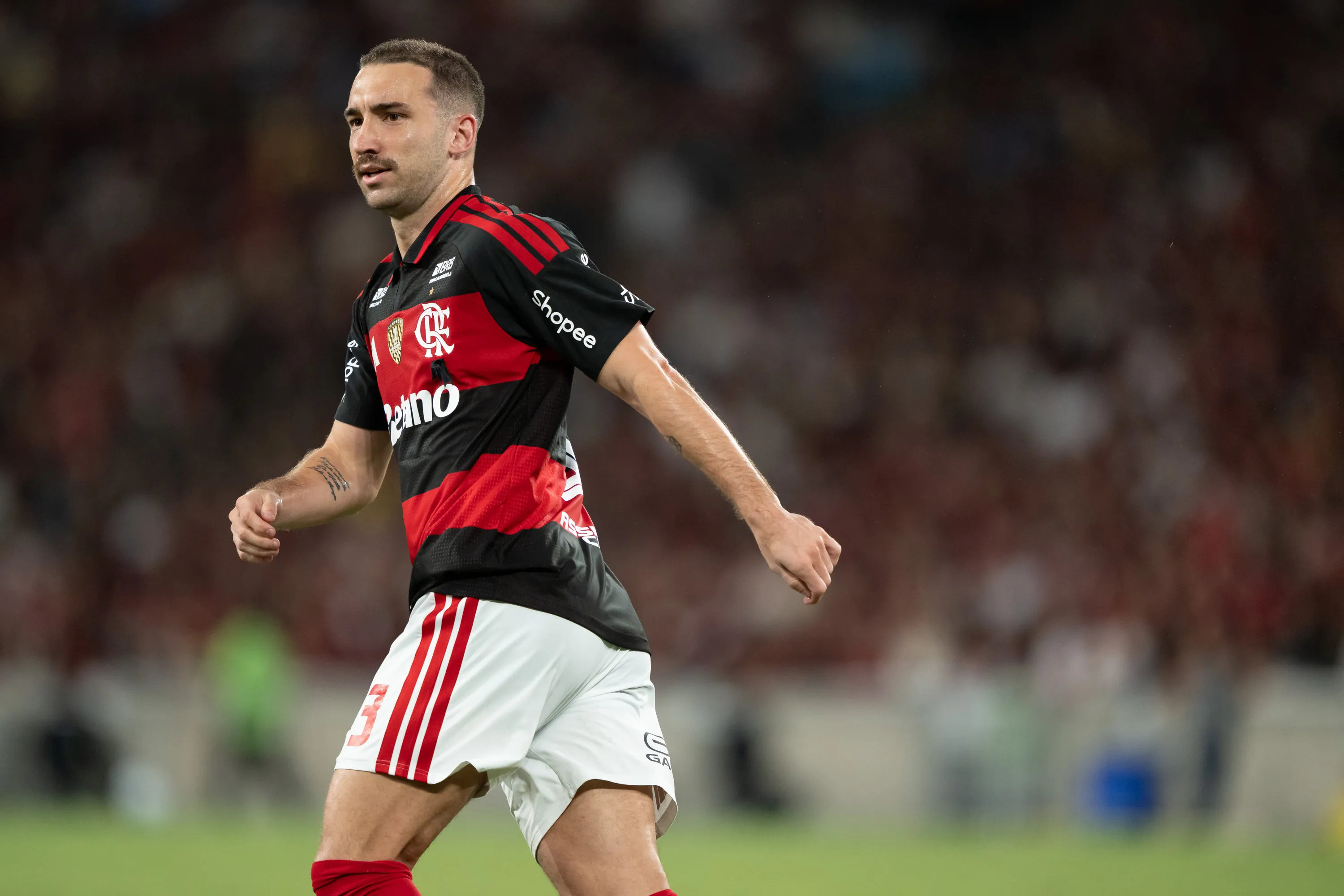 Léo Ortiz sentiu uma lesão na coxa. Foto: Jorge Rodrigues/AGIF