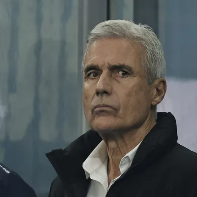 Técnico do Grêmio, Luís Castro elogia Cristiano Ronaldo