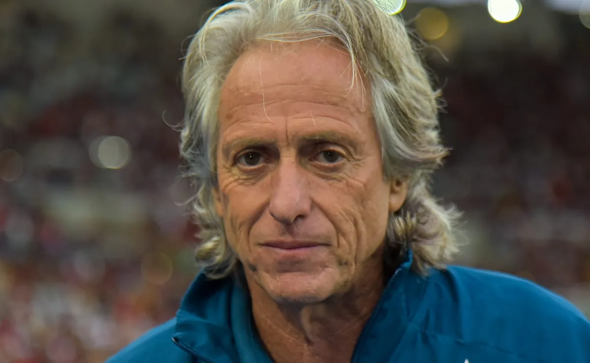 Jorge Jesus se rende ao Flamengo e chama time de 2019 de melhor da carreira