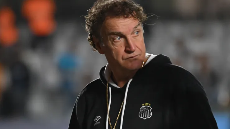 Cuca abriu o jogo para falar sobre as carências do Santos - Foto: Jota Erre/AGIF