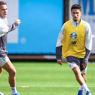 Grêmio prepara reformulação no elenco
