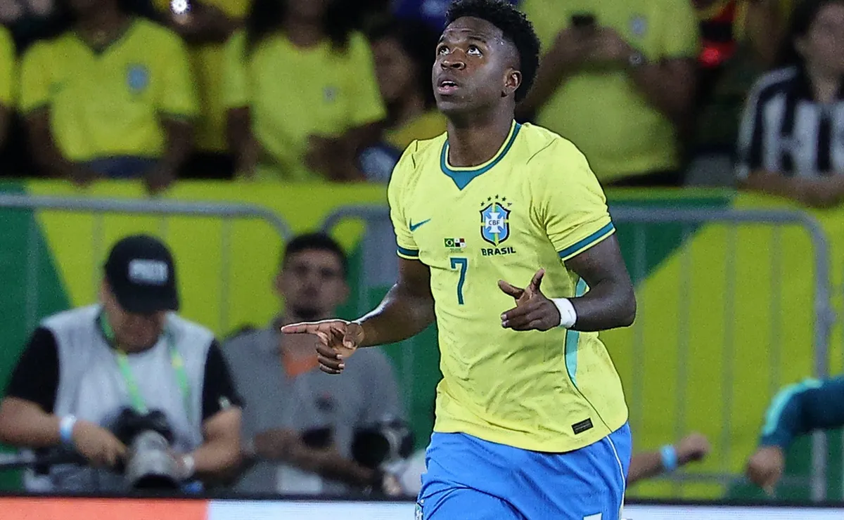 Vinícius Júnior marca no primeiro minuto do amistoso internacional entre Brasil e Panamá no Maracanã