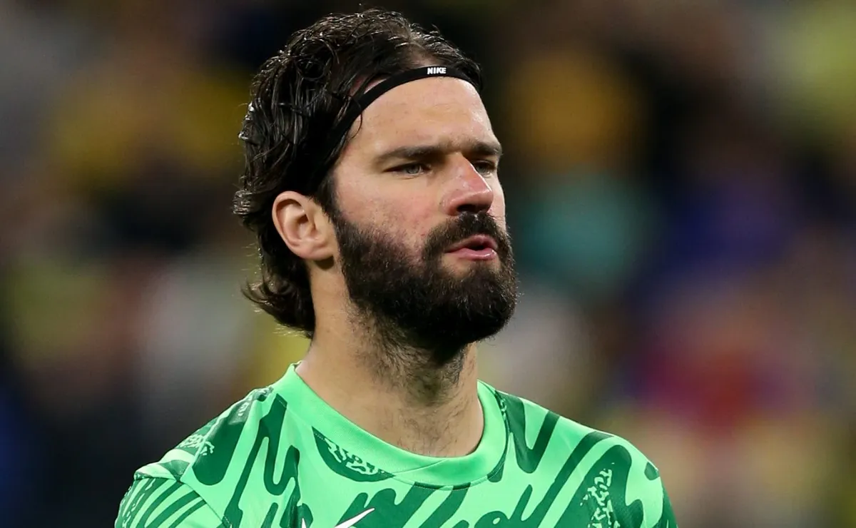 Alisson recebe críticas por gol sofrido contra Panamá