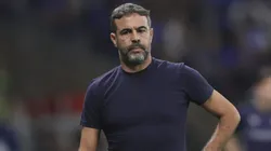 Artur Jorge durante o último jogo do Cruzeiro antes da parada para a Copa do Mundo