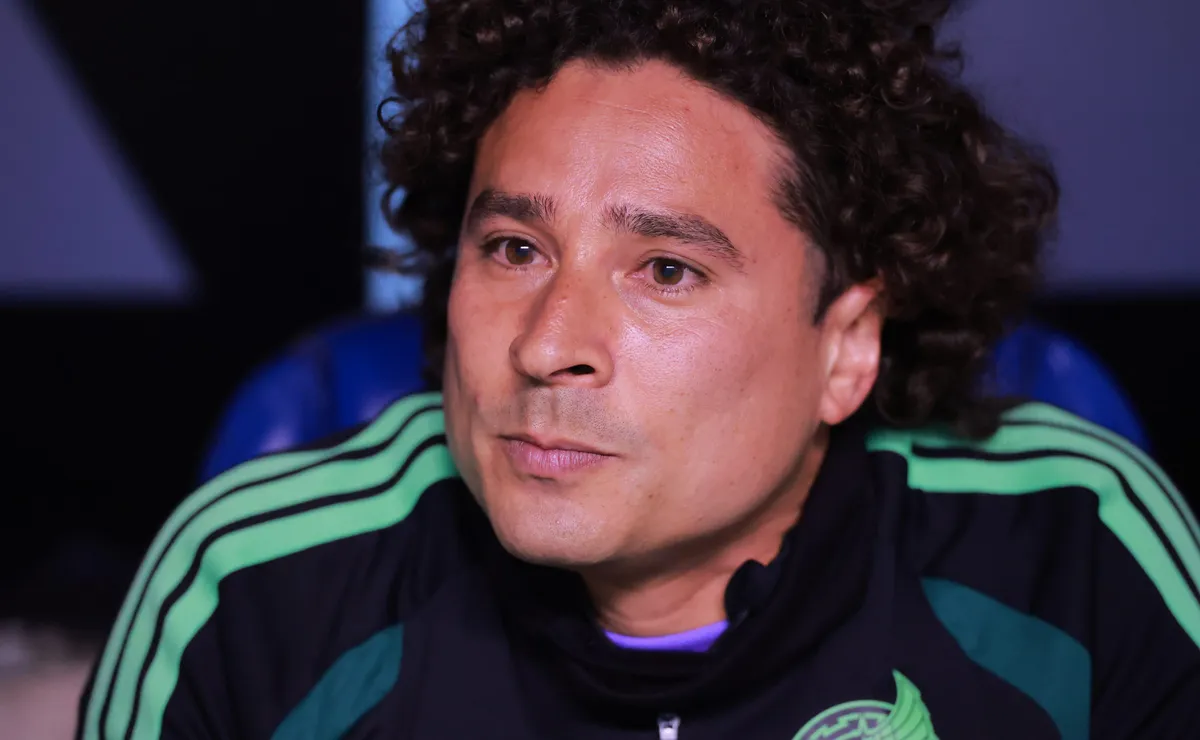 México “descongela” Ochoa e anuncia lista final de convocados para a Copa