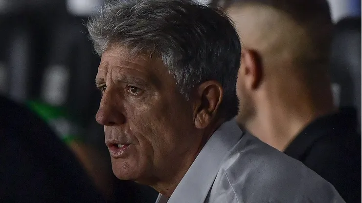 Renato Gaúcho explica dificuldades em busca de reforços no Vasco