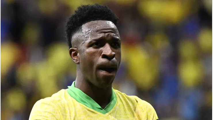Vinicius Junior jogador do Brasil comemora seu gol durante partida contra o Colombia no estadio Mane Garrincha pelo campeonato Eliminatorias Copa Do Mundo 2026.