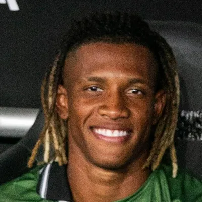 Flamengo dá cartada para comprar Danilo e avisa ao Bota
