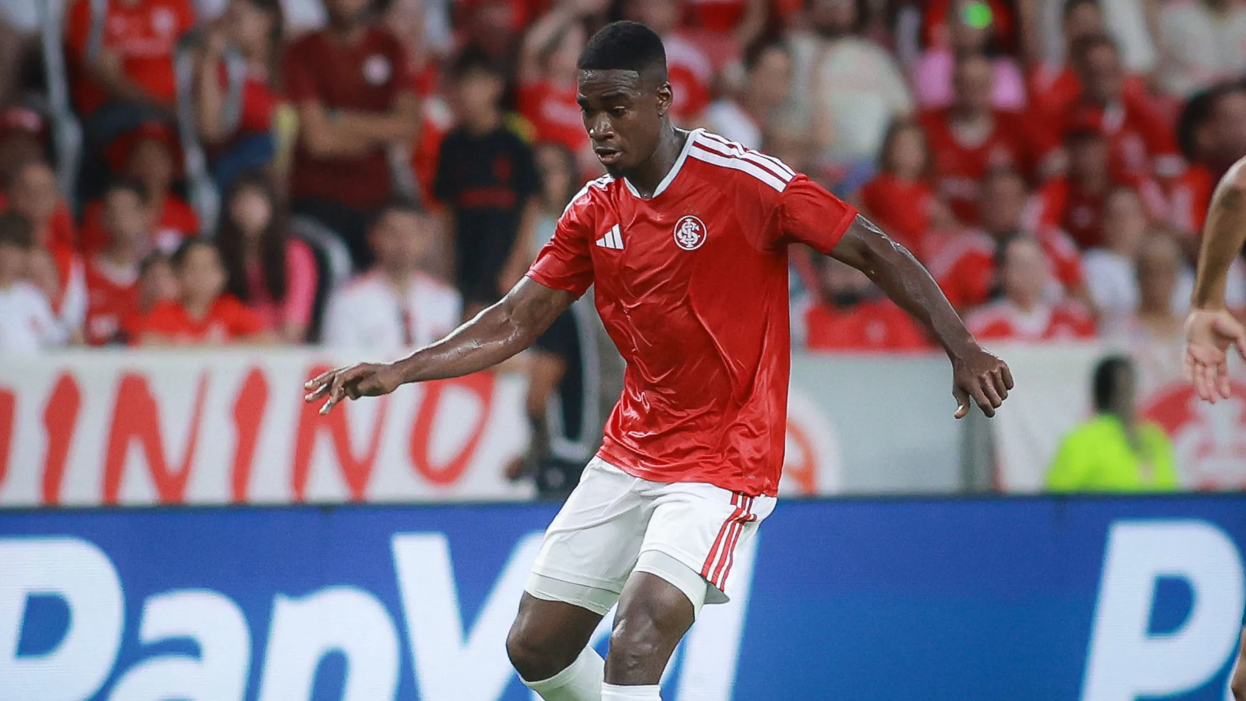 Felix Torres no Inter. Foto: Maxi Franzoi/AGIF