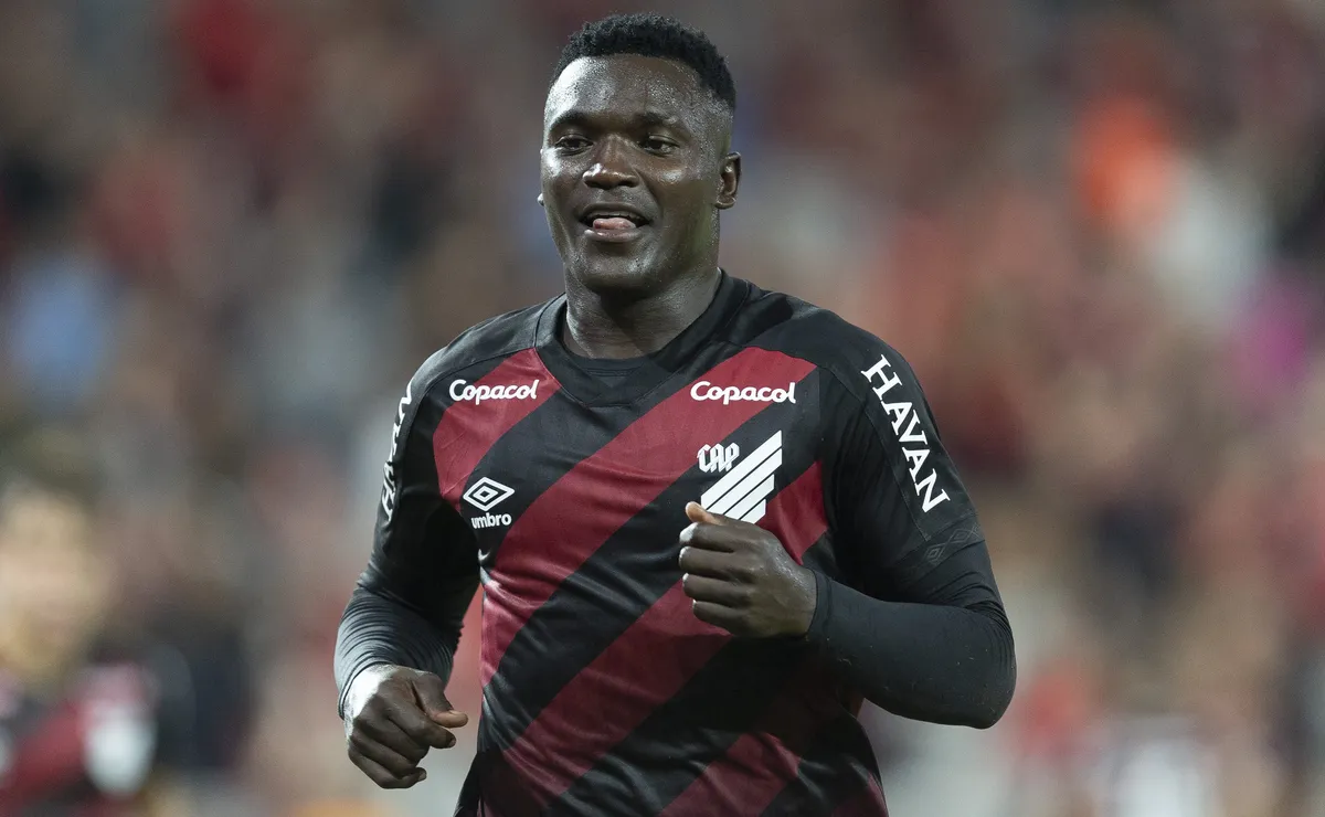 Palmeiras disparado e artilheiro colombiano: saiba como terminou o Brasileirão antes da Copa do Mundo