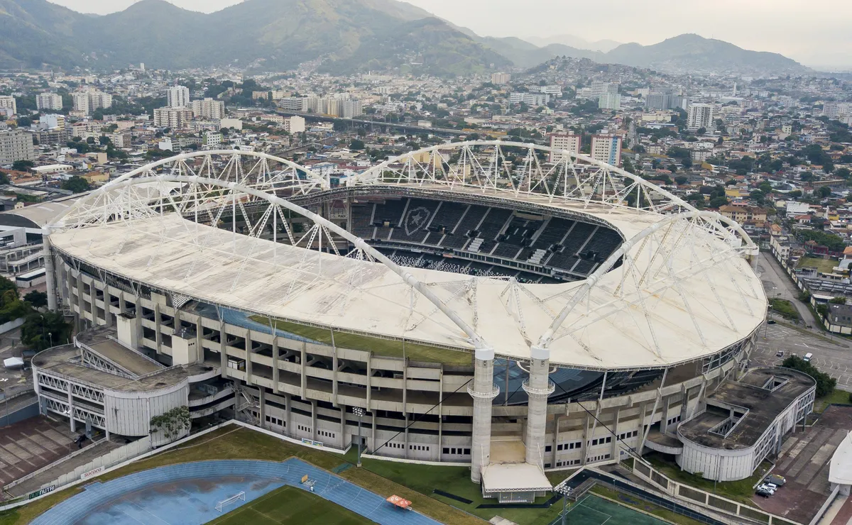 Botafogo corre riscos de perder pontos no Brasileirão por dívida de quase R$ 300 milhões na Fifa