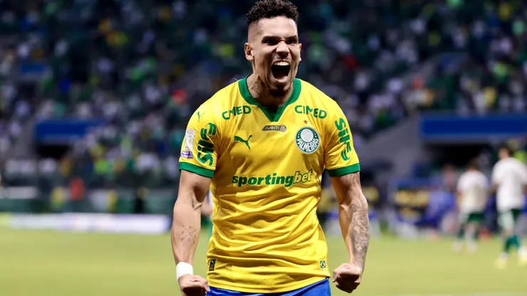 Paulinho jogador do Palmeiras comemora seu gol durante partida contra o Chapecoense no estadio Nubank Arena pelo campeonato Brasileiro A 2026. Foto: Marcello Zambrana/AGIF