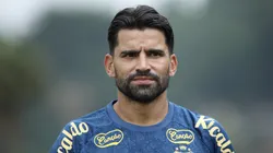Rincón possui contrato até o fim do ano