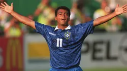 Romário brilhou e recolocou o Brasil no topo do futebol mundial em 1994 Credit: Mike Powell/ALLSPORT