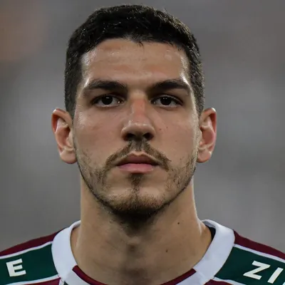 Fluminense volta a mirar o retorno de Nino para zaga