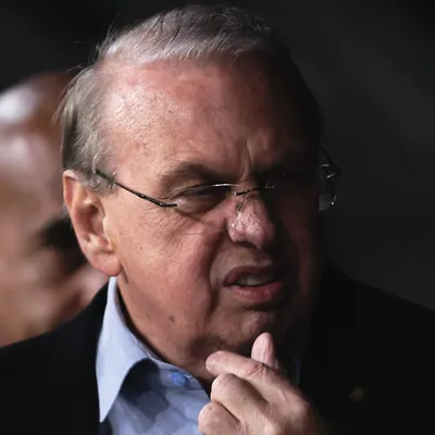 Comissão de ética quer impeachment de Osmar Stabile do Corinthians