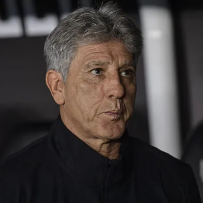 Renato Gaúcho vê base como solução do Vasco