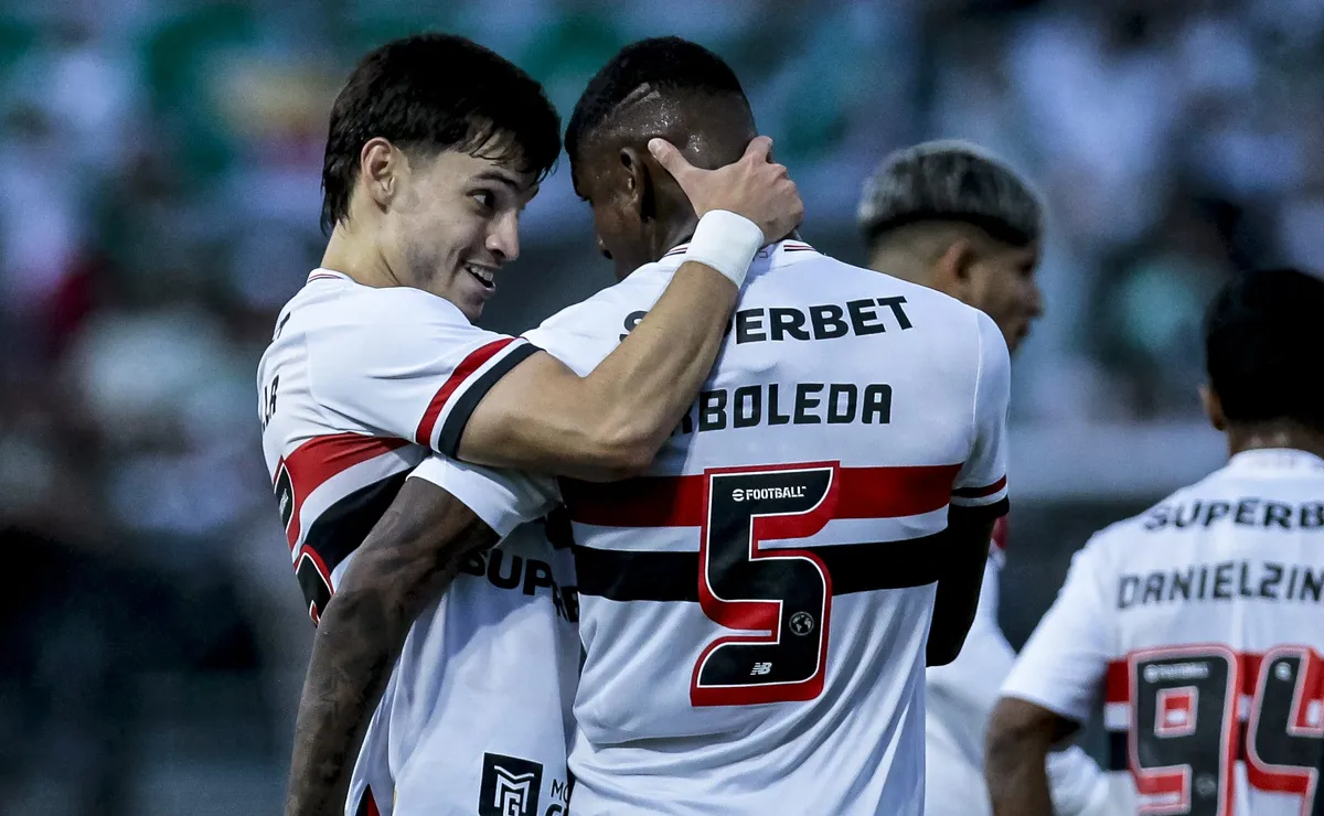 São Paulo lidera ranking e é clube brasileiro que mais cedeu jogadores para Copas do Mundo; veja top 10