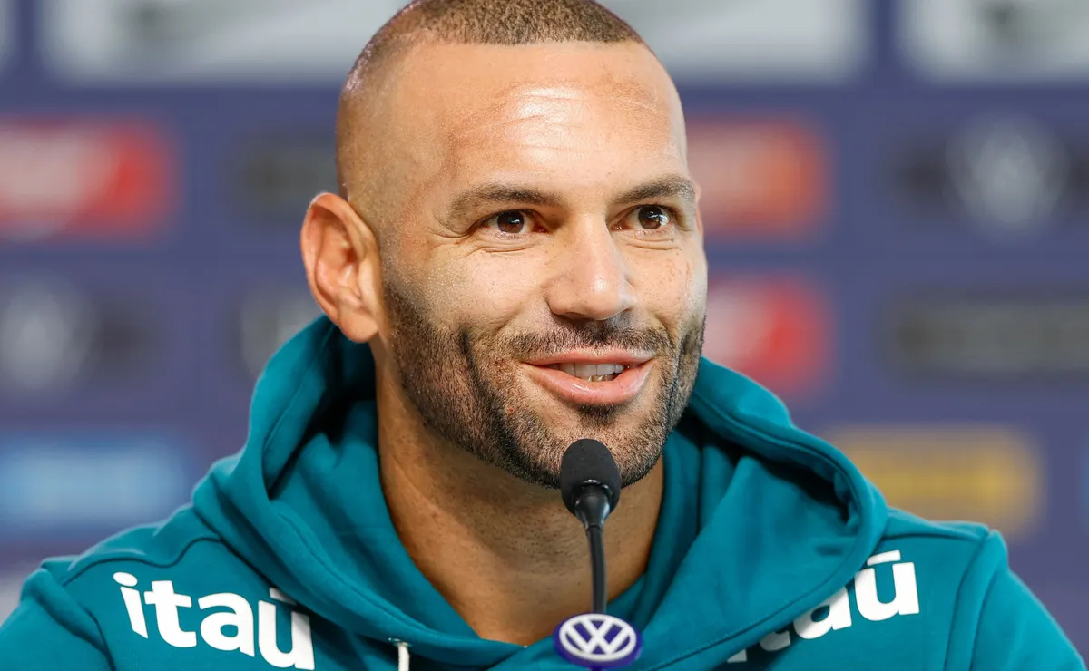 Zetti aprova convocação de Weverton e faz elogios ao goleiro do Grêmio