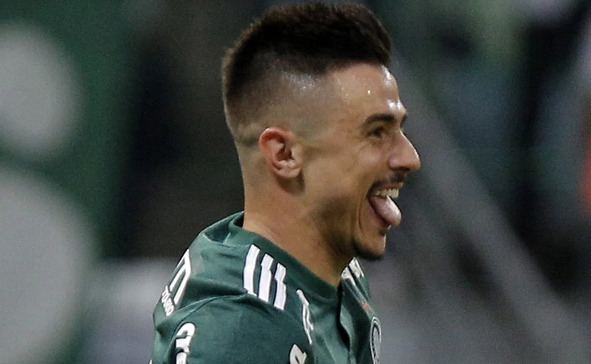 Palmeiras lidera o Campeonato Brasileiro e registra melhor campanha antes de uma Copa do Mundo