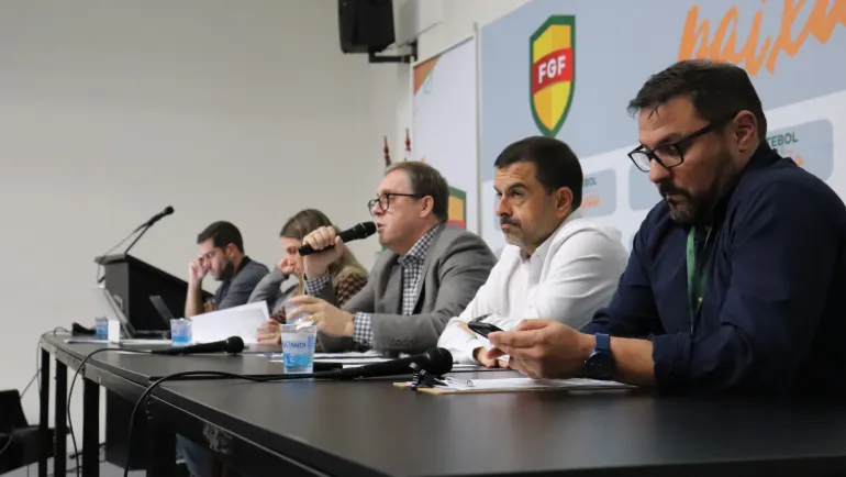 Conselho da FGF em reunião para Gauchão Feminino