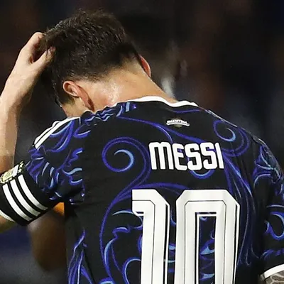 Argentina enfrenta chuva e monitora Messi nos EUA