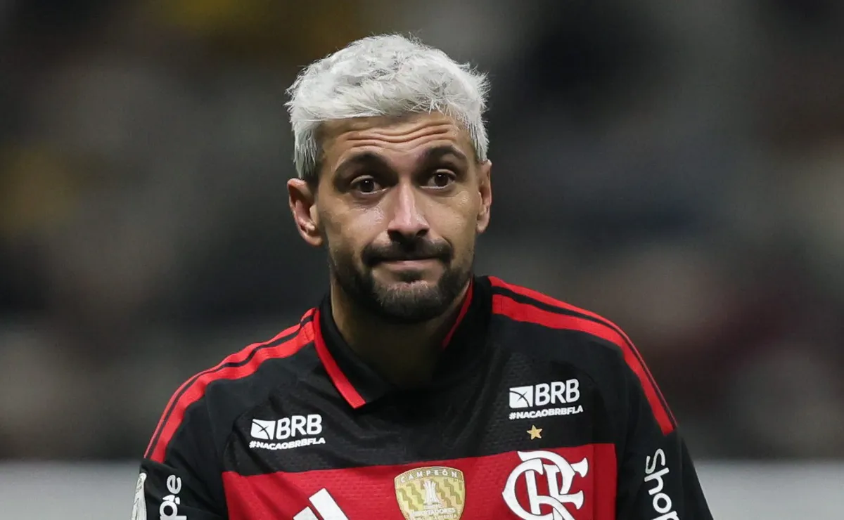Presidente do Uruguai se preocupa com lesão de Arrascaeta, mas ainda acredita na recuperação