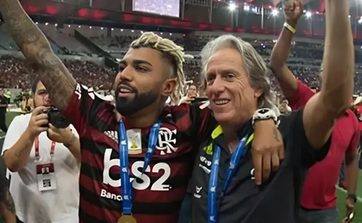 Gabigol e Jorge Jesus se encontram e emocionam torcida do Flamengo: “Ídolos eternos”
