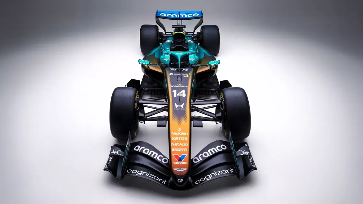 Outro ângulo da Aston Martin do GP de Mônaco – Foto: Divulgação/Aston Martin